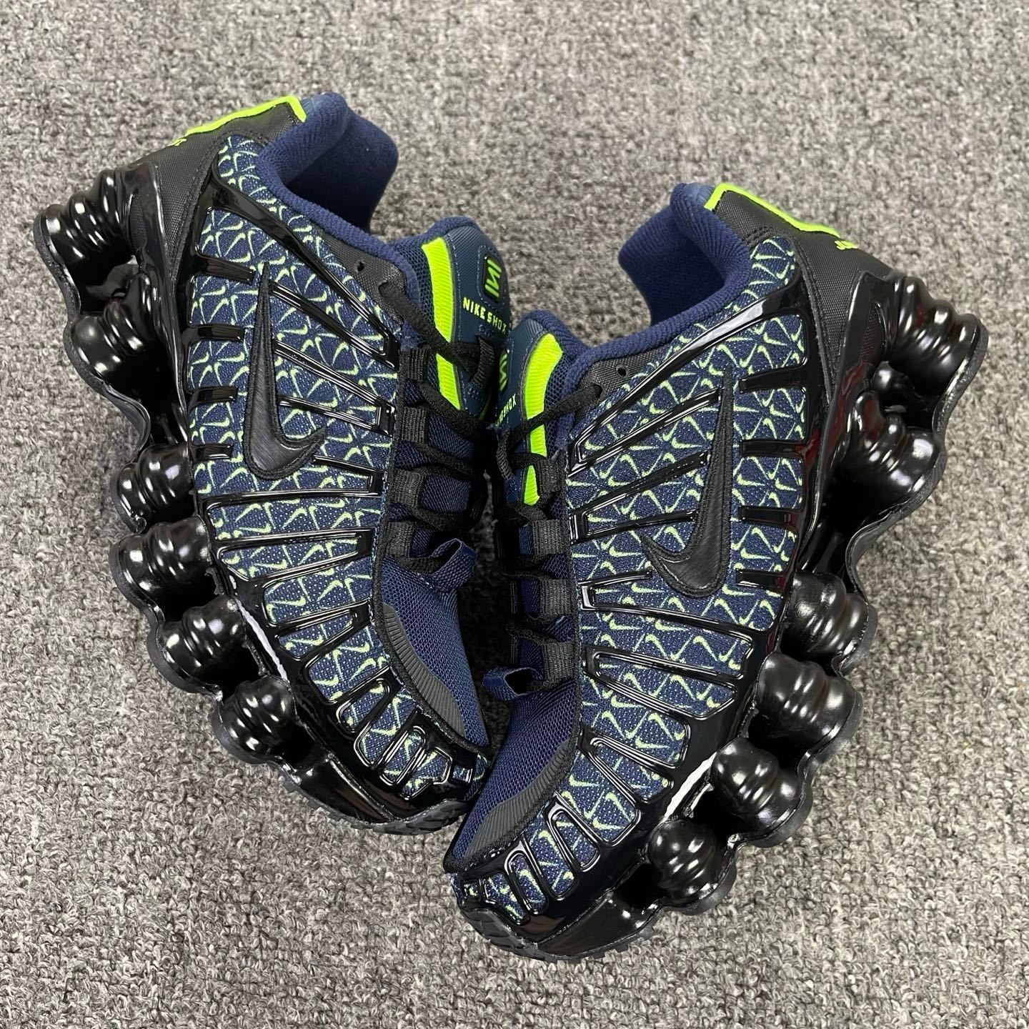 Aware Shox TL Blue/Green/Black