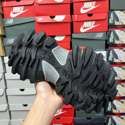 BLG Hike Red/Black