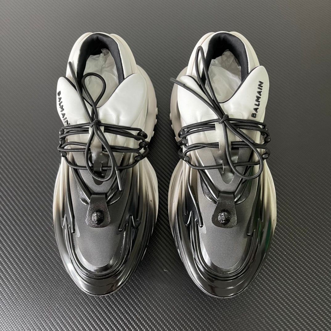 Balmain Unicorn Black White