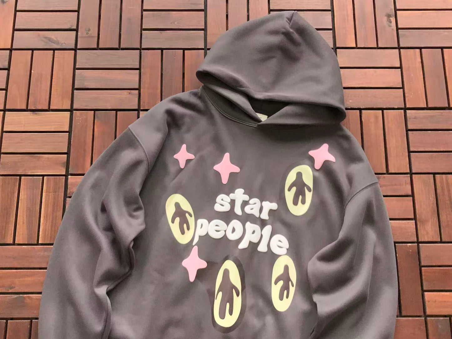 Broken Hodie