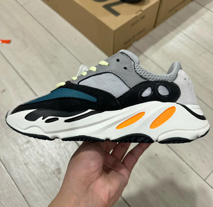 Yeezy 700 Wave Runner