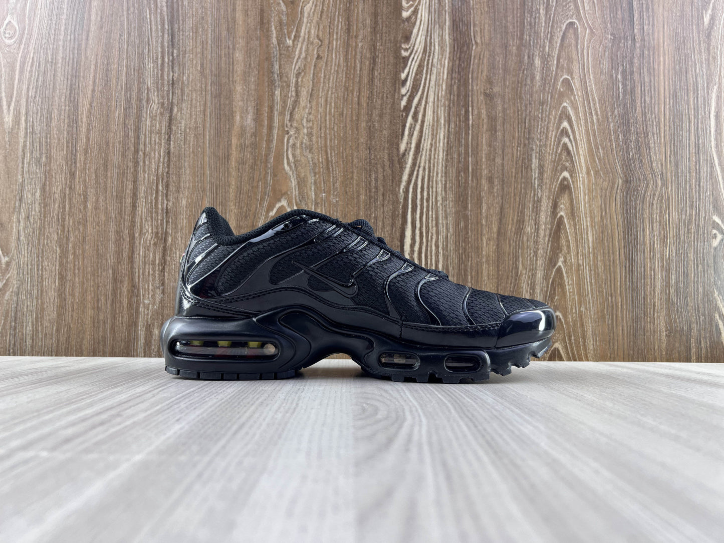 Nike Tn Black