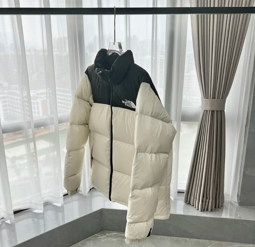 The North Face Puffer 700 White