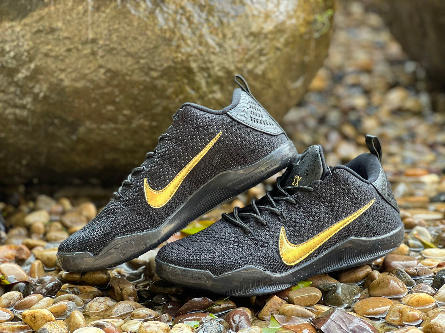 KB11 Black and Metallic Gold