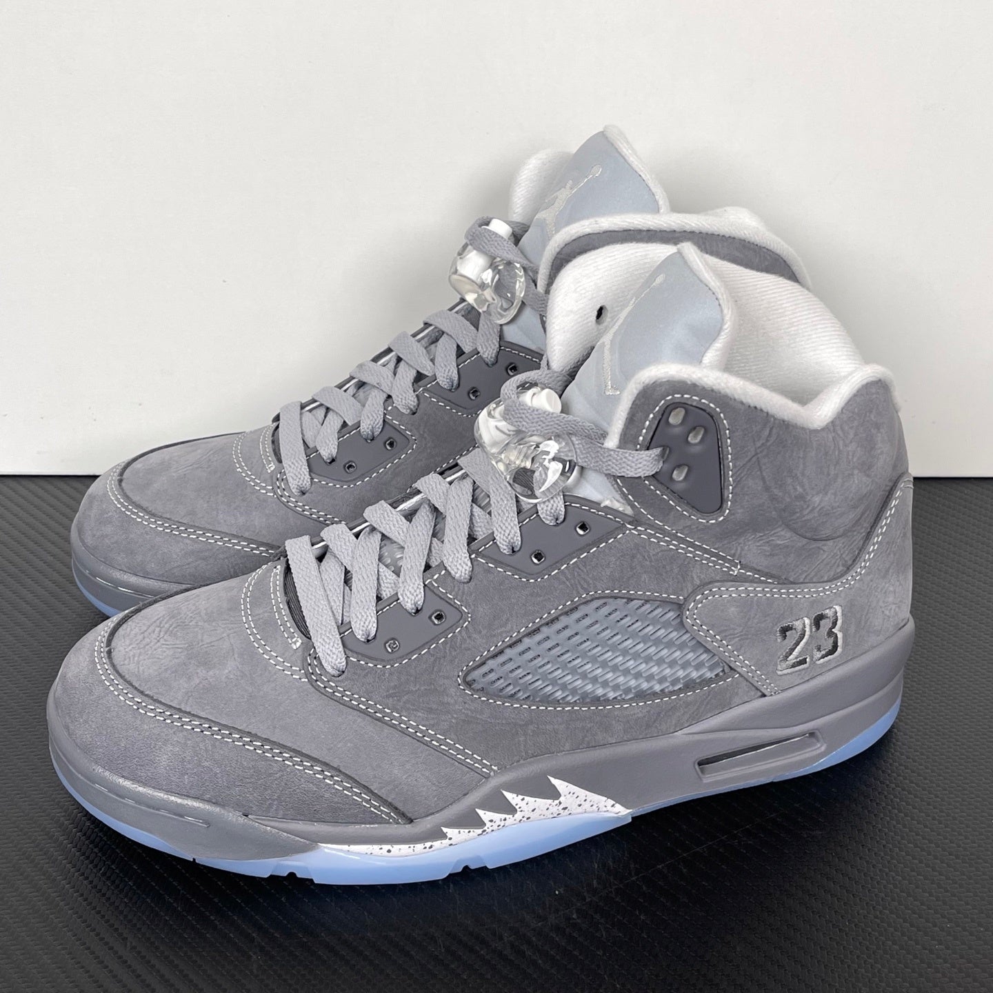 AJ5 Wolf Grey