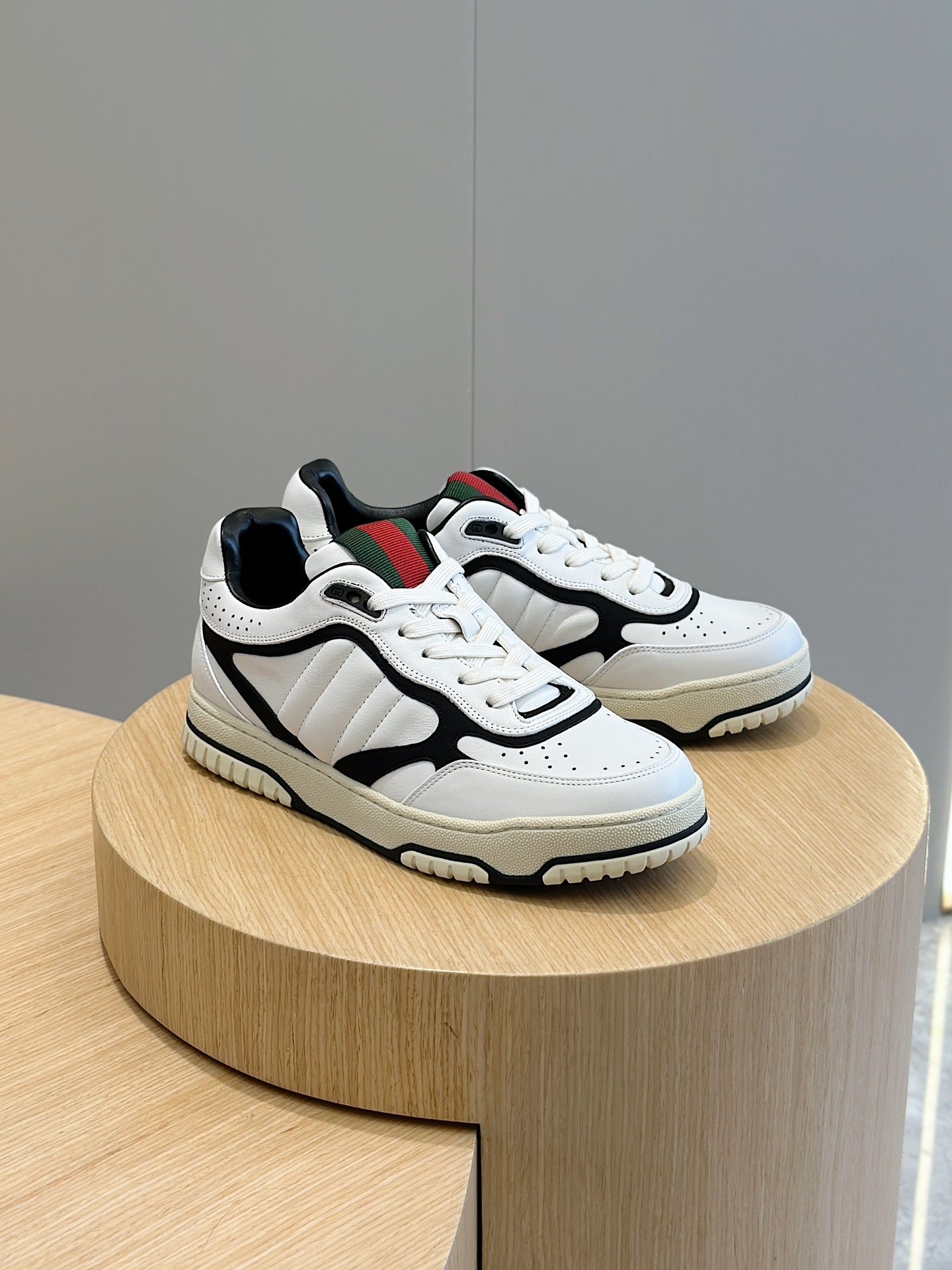 Gu Shoes