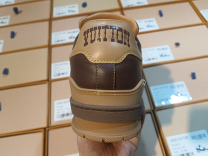 Trainer Brown