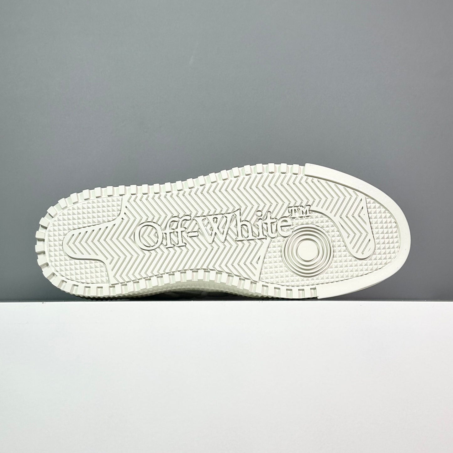 OF 3.0 Off-Court Black White