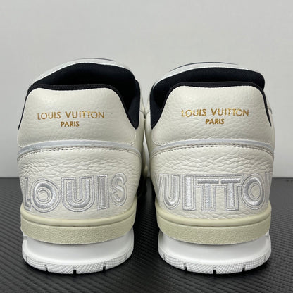 Trainer White and Black
