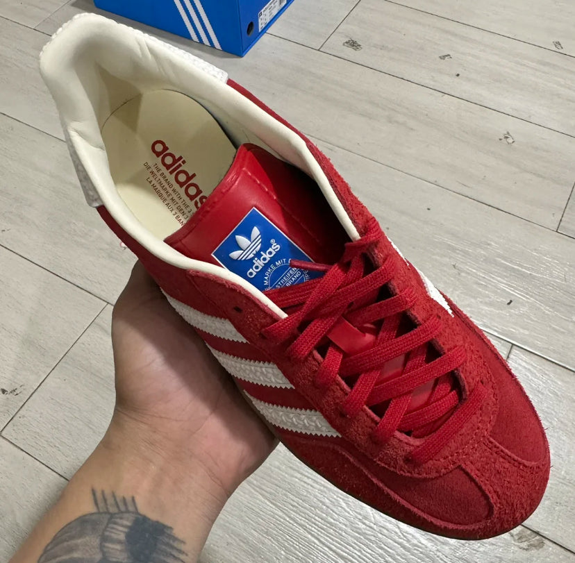 Adidas Gazelle indoor red