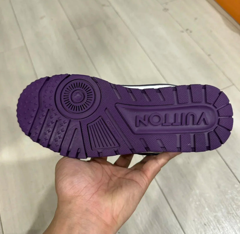 Louis Vuitton Trail Purple