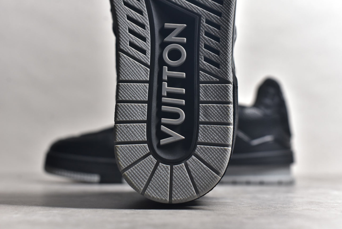 Trainer Black Monogram