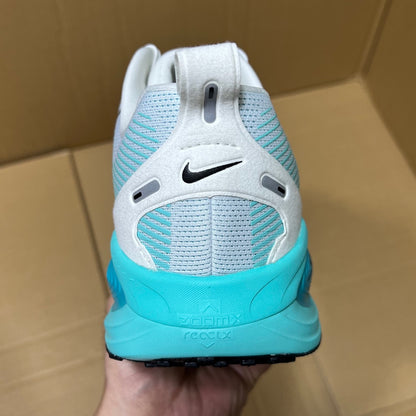 Vomero 18 White/Blue