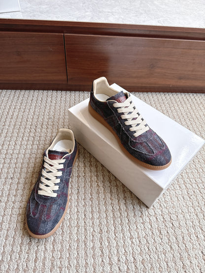 Maison Astro Purple
