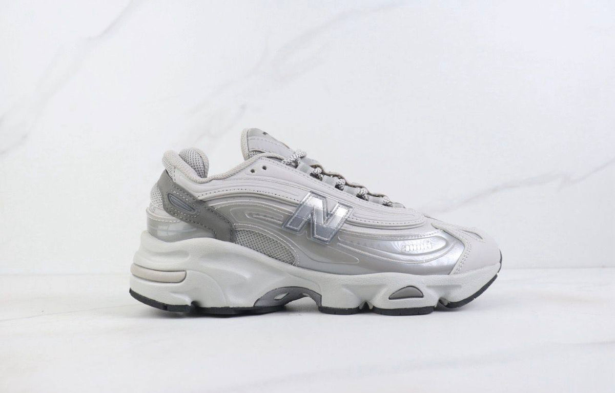 1000 White