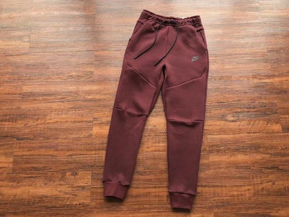 Conjunto Tech Fleece Bordô e Vermelho