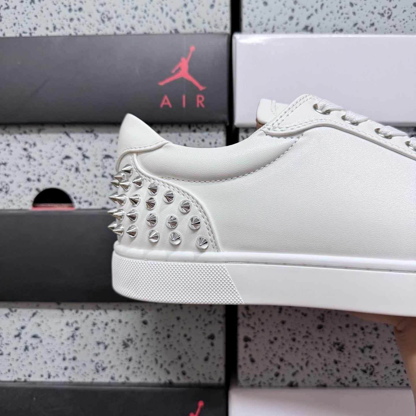 Cristhian Louboutin Vieira Spikes White