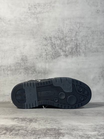 OF Out of Office Stitches Black