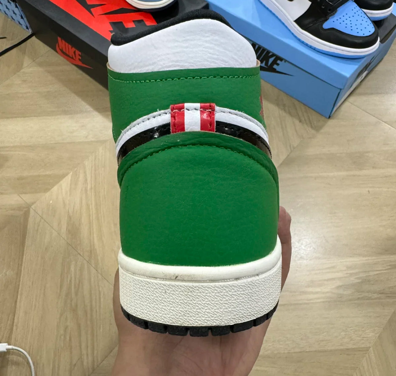 Air Jordan 1 High Lucky Green