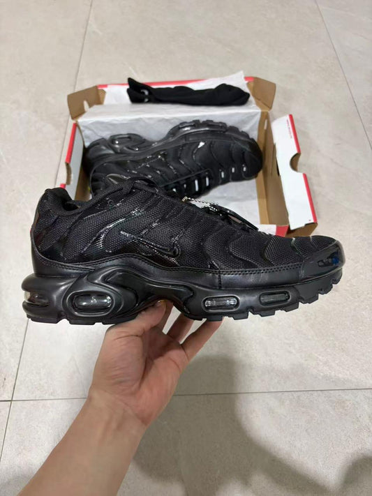 TN All Black