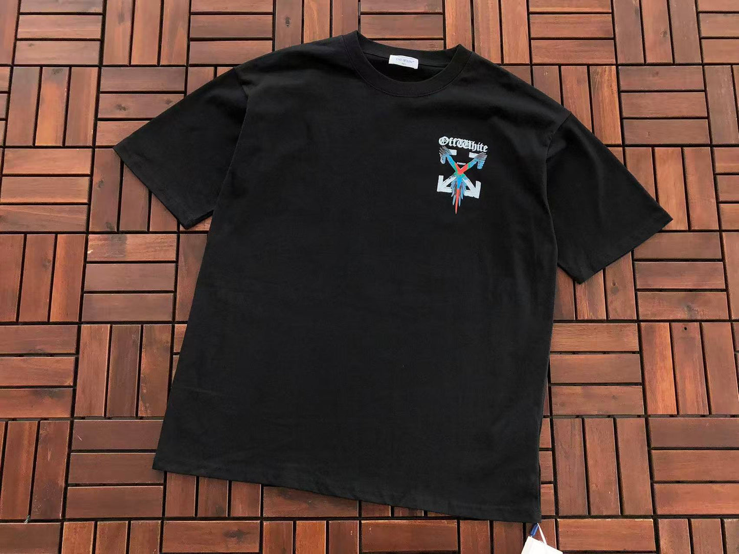 T-shirt Off
