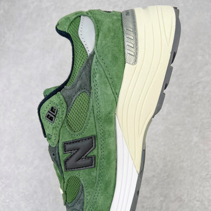 992 Forest Green / Black