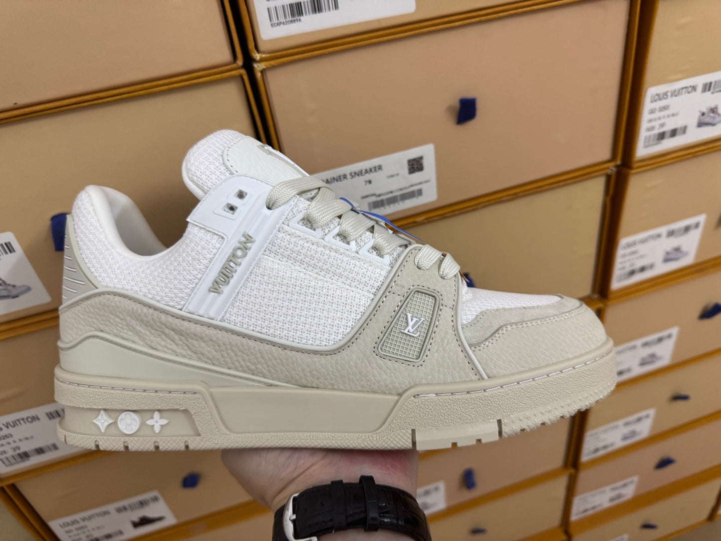 Trainer Beige and White