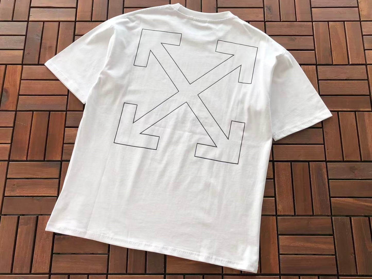 T-shirt Off