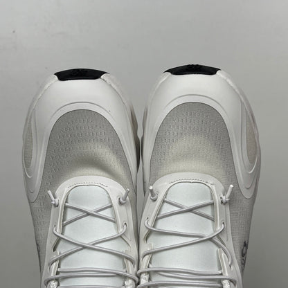Cloudsolo White Grey