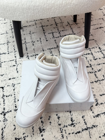 Maison High Pure White