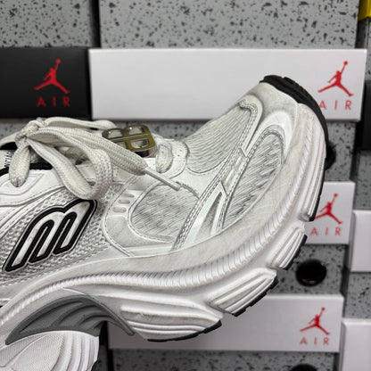 BLG 6XL White/Black