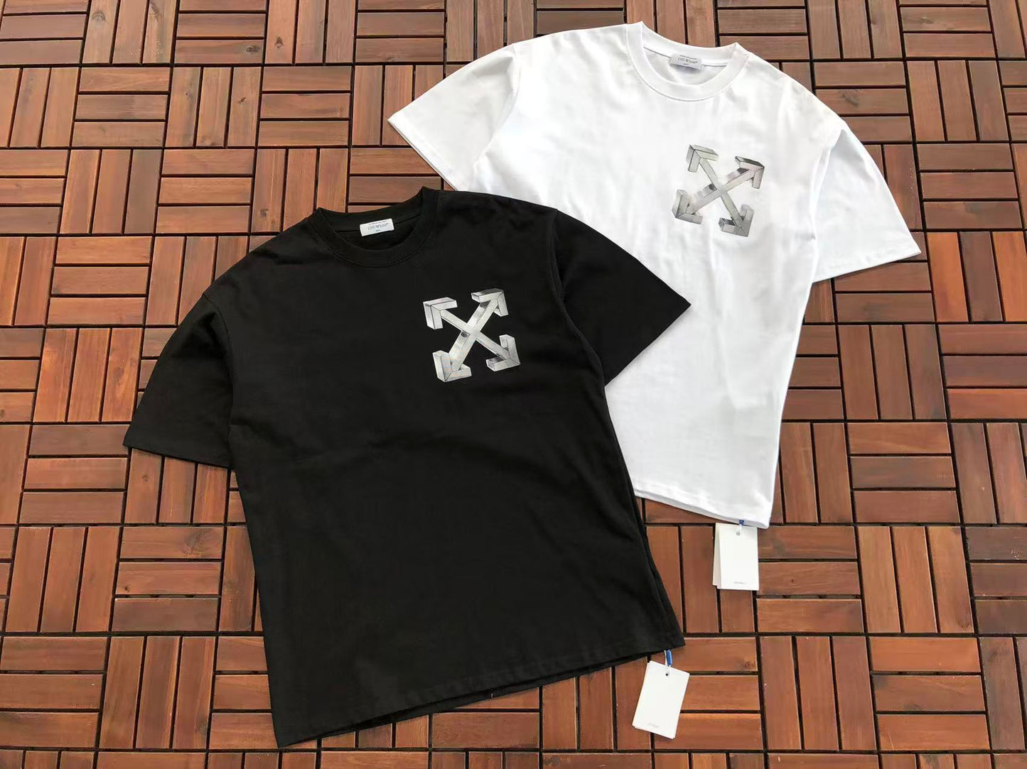 T-shirt Off