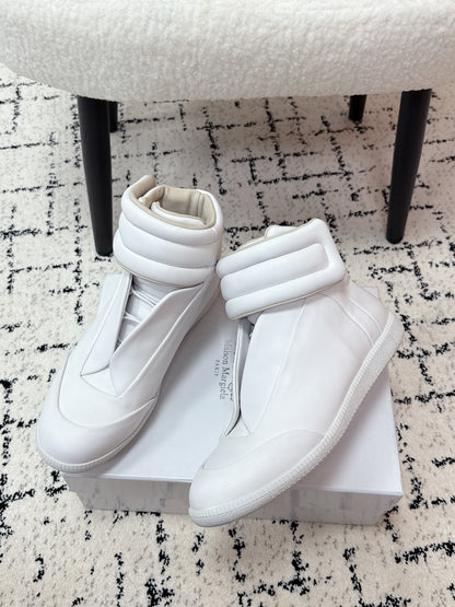Maison High Pure White