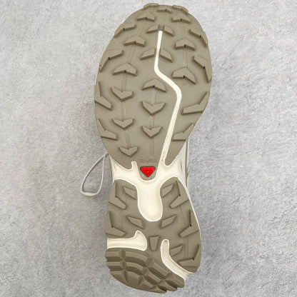 Salomon XT-6  Almond Milk/Soft Clay