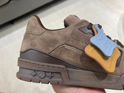 Trainer Brown
