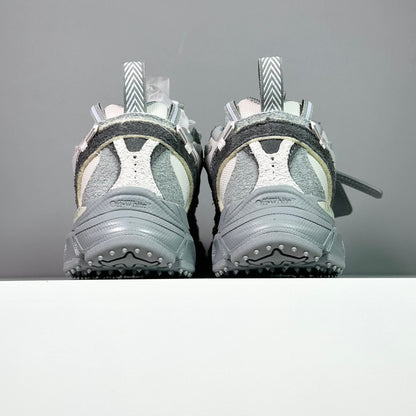 OF Be Right Back Dark Grey White Black