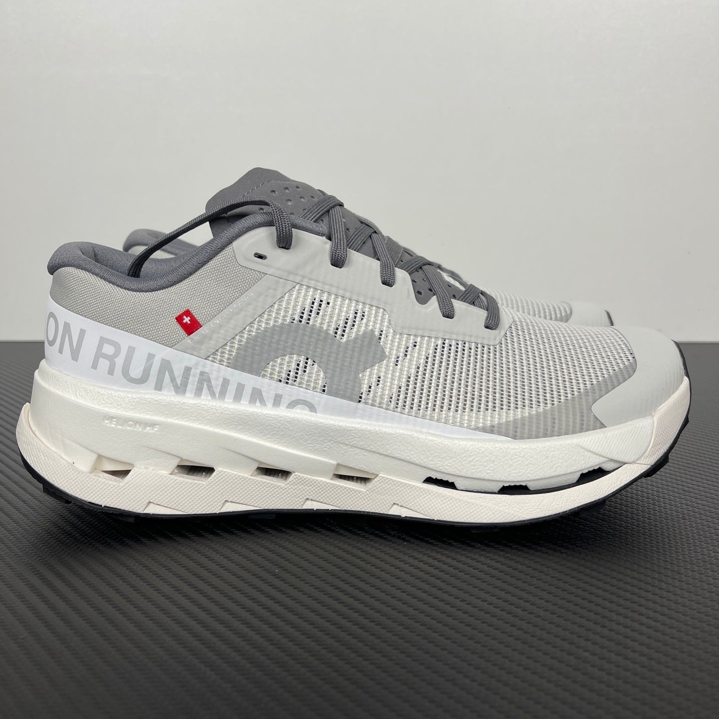 On Cloudultra 3 White Grey