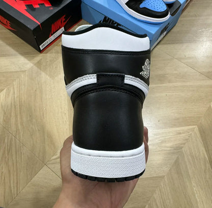 Air Jordan 1 High " Panda "