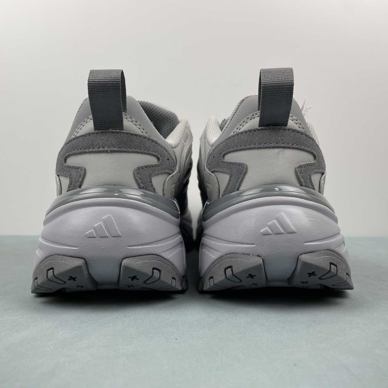 AD Shadow Fever Grey