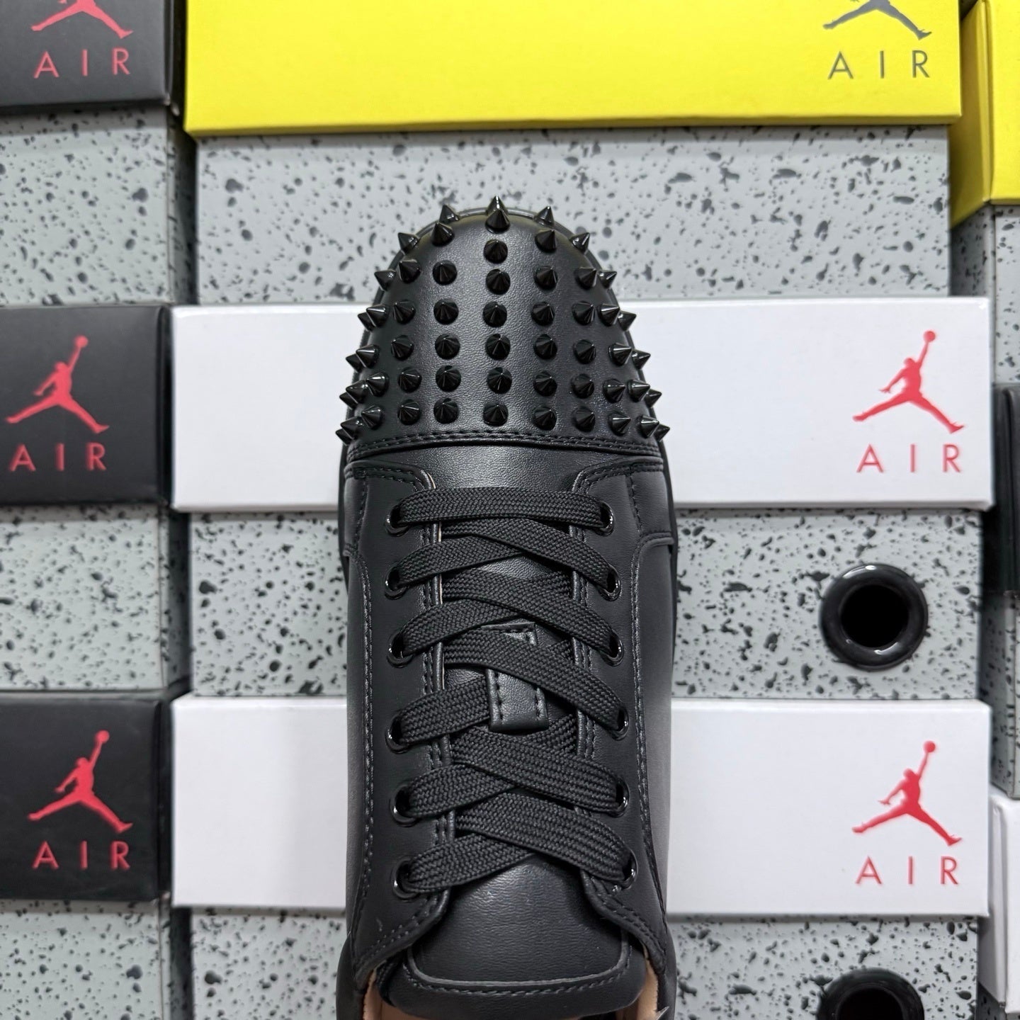 Cristhian Louboutin Vieira Spikes Black