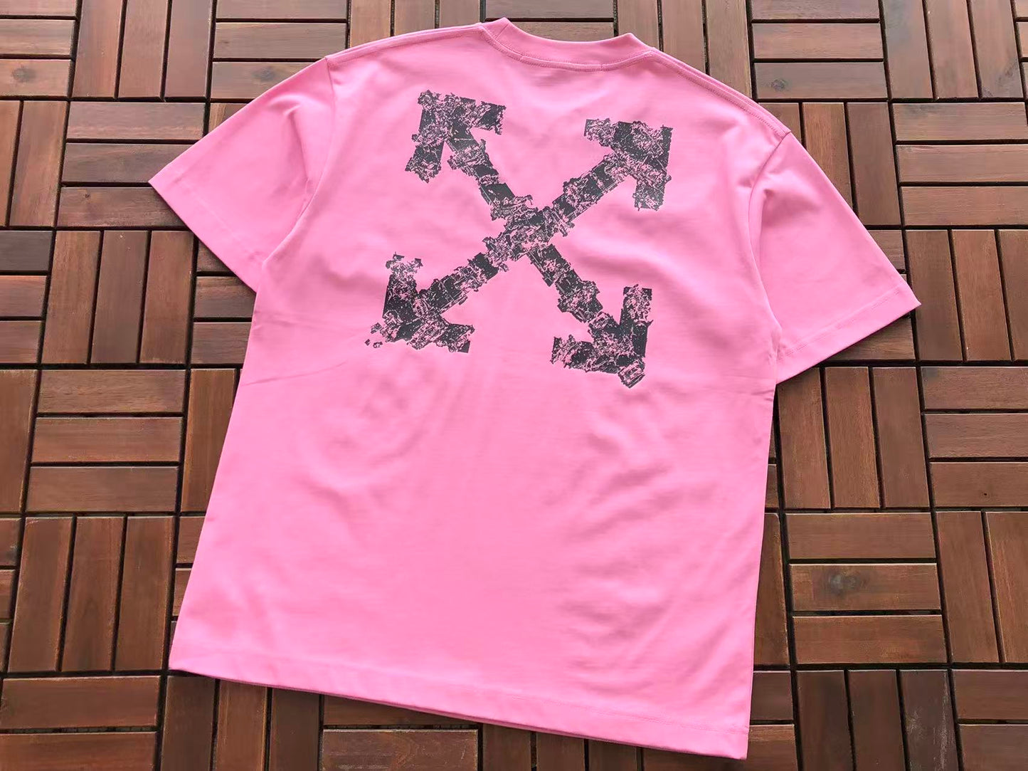 T-shirt Off