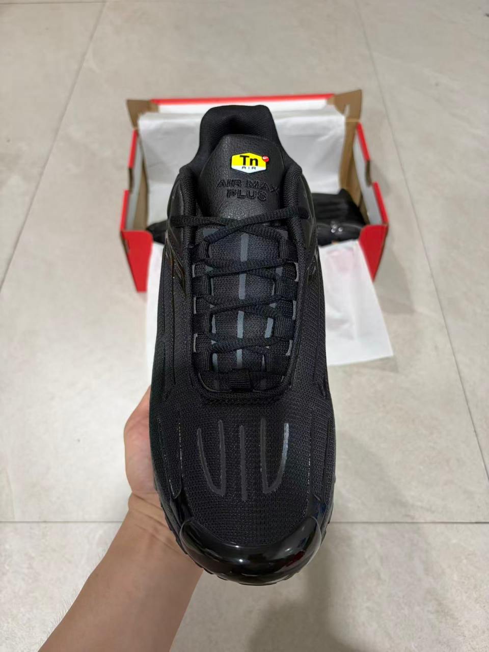 Air Max Plus 3