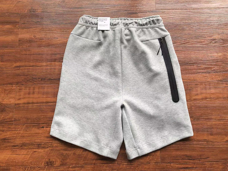 Calções Tech Fleece