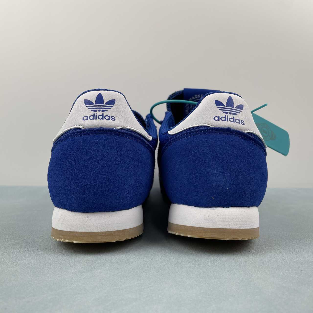 AD R71 Dark Blue
