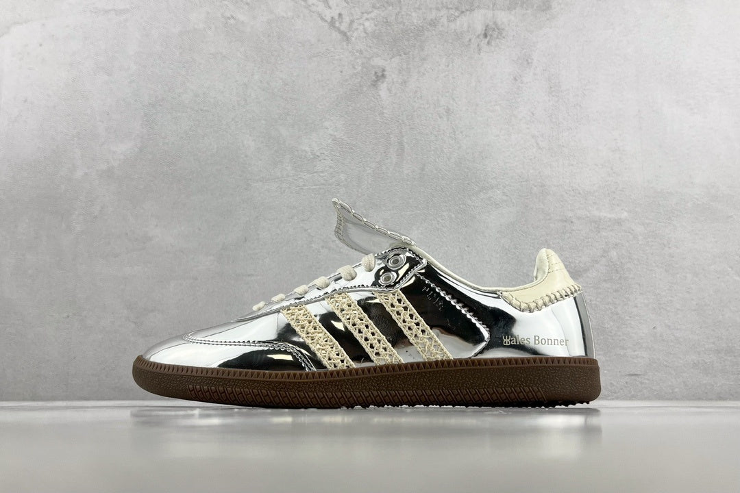 Samba Silver Wales Silver Metallic