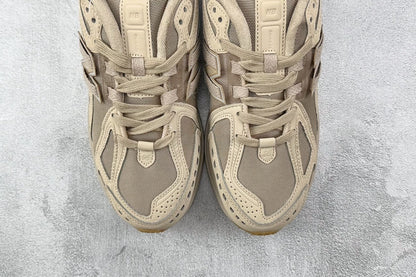 1906 Beige