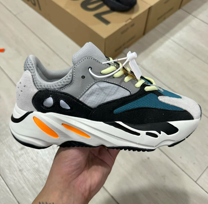 Yeezy 700 Wave Runner