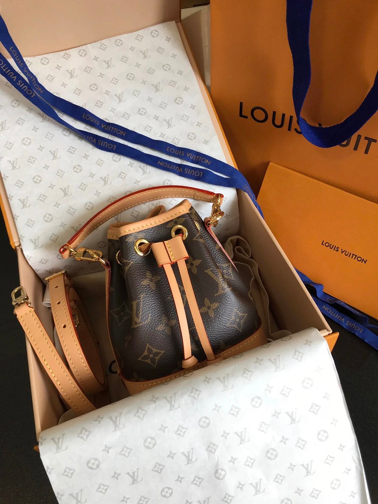 Louis Vuitton Nano Noé