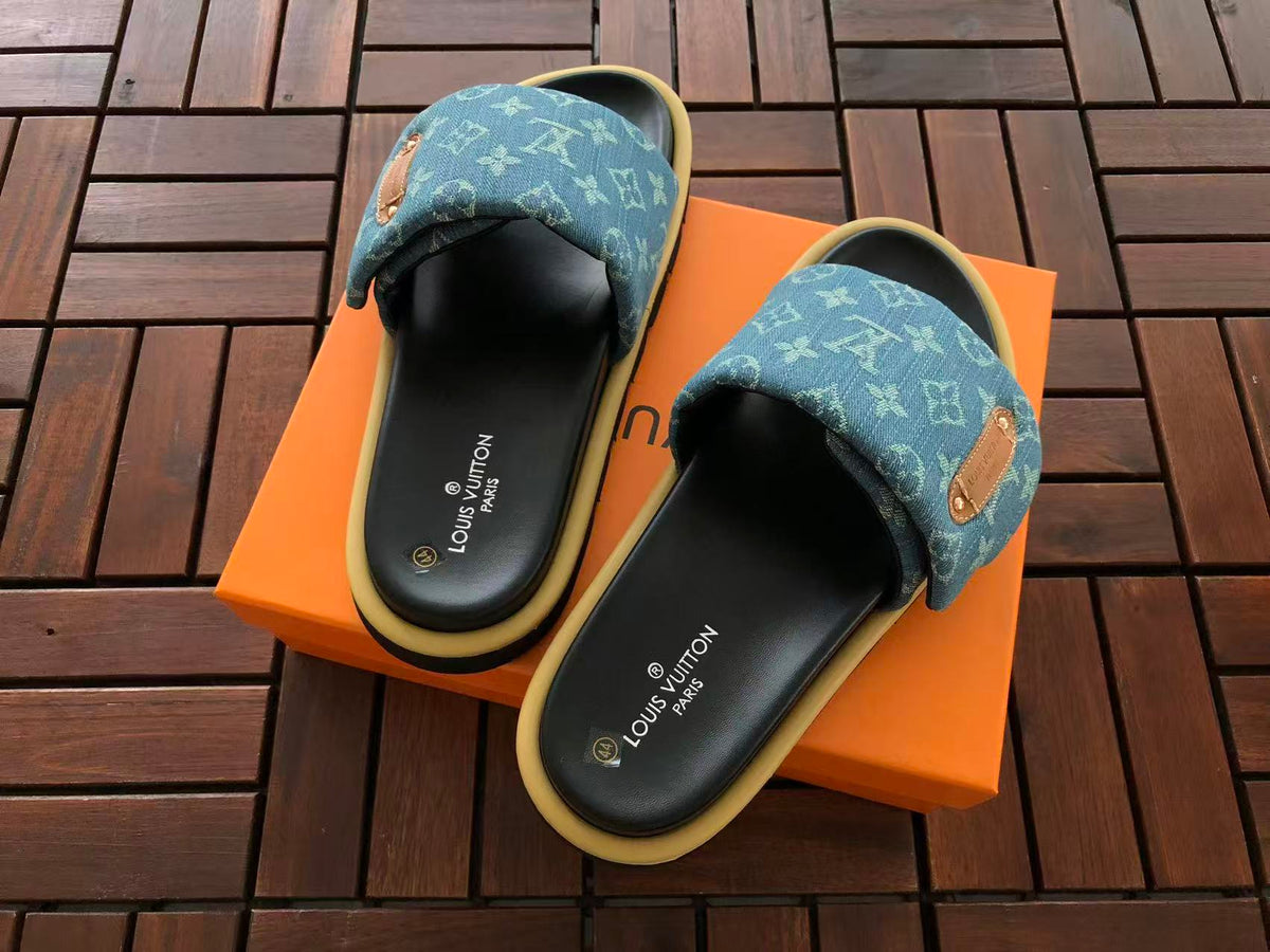 Chinelos Lv