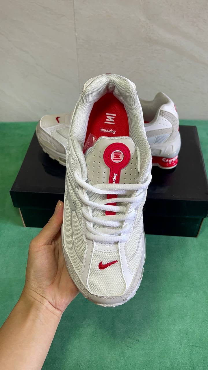 Nike Shox Supreme White